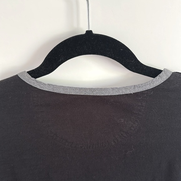 Guess Black Long Sleeve Henley Shirt Size Small - Picture 5 of 6